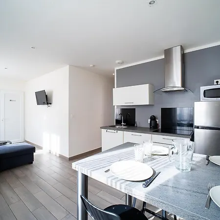 Welcom 2 - 3 Min à Pied De La Appartement